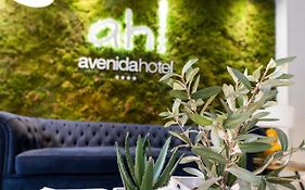 Avenida Hotel